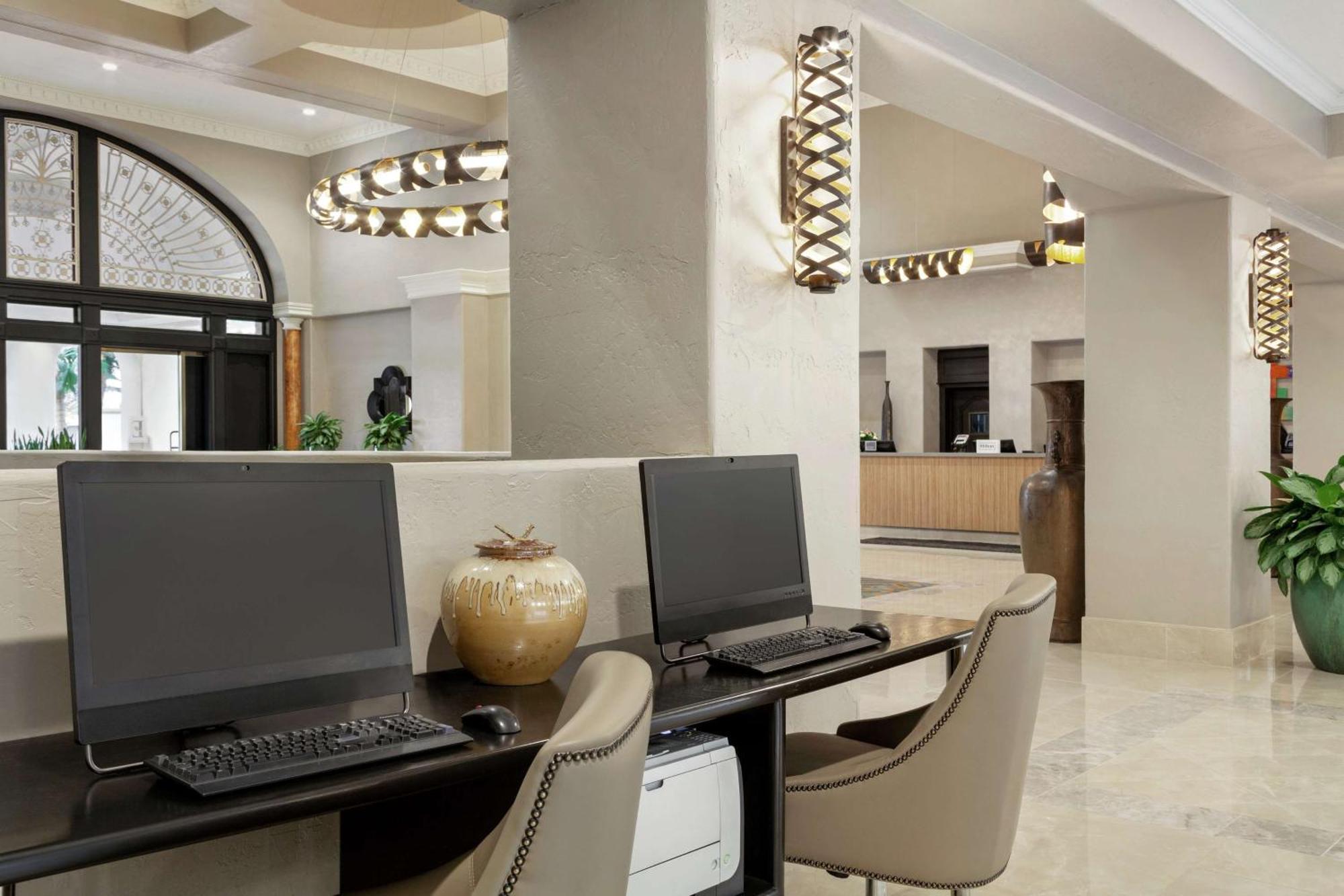 Embassy Suites By Hilton Santa Ana Orange County Airport מראה חיצוני תמונה