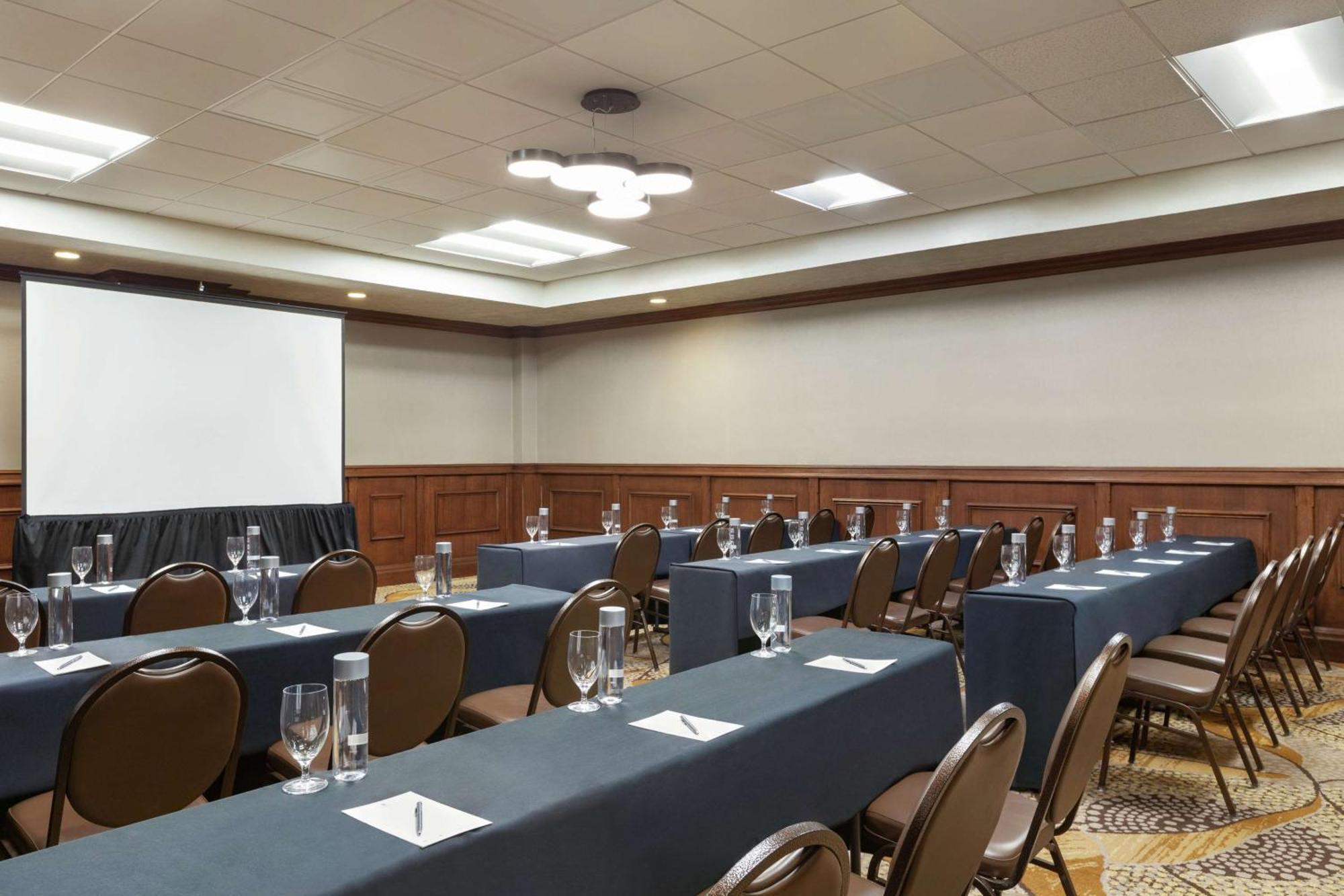 Embassy Suites By Hilton Santa Ana Orange County Airport מראה חיצוני תמונה