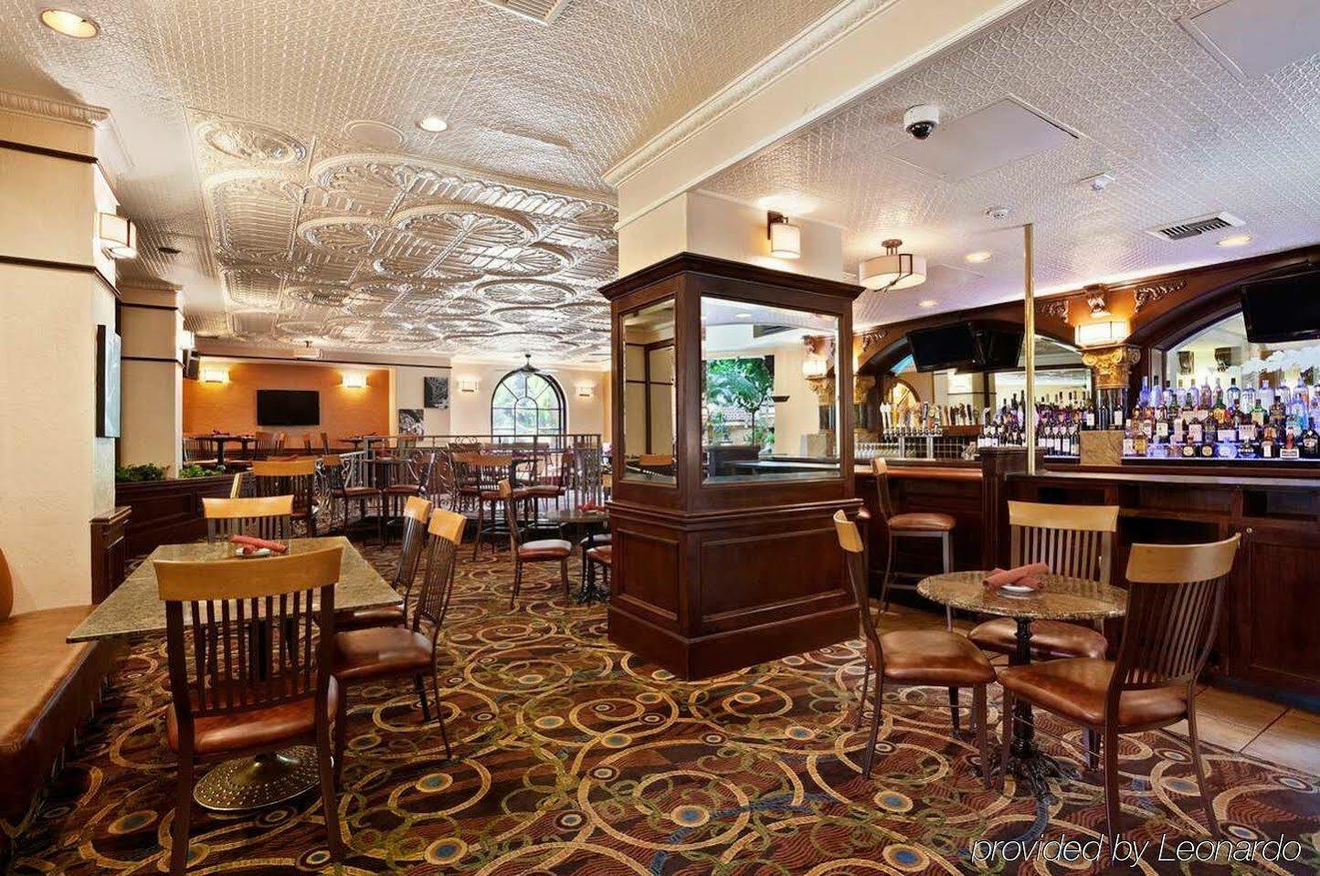 Embassy Suites By Hilton Santa Ana Orange County Airport מראה חיצוני תמונה